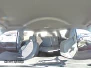 ✅ 2020 Chevrolet Silverado 1500 Custom Trail Boss • VIN: 1GCPYCEF0LZ175774 • Lot: 80005314. Wystawiony na Copart z przebiegiem 151 152 mil. Bezpłatny archiwum sprzedaży aukcyjnych z USA i szczegółowy raport historii pojazdu na DreamBid. Zdjęcie 15.