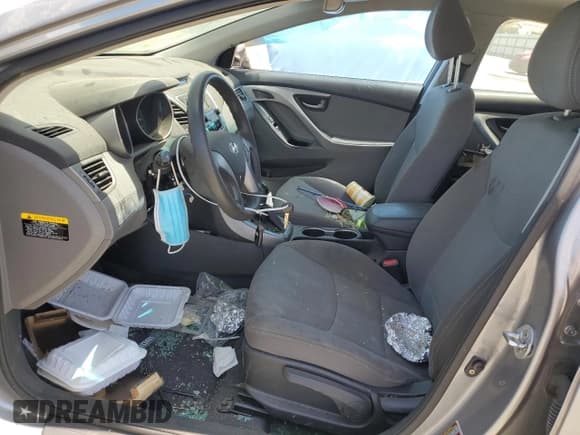 ✅ 2015 Hyundai Elantra SE • VIN: KMHDH4AE9FU311175 • Lot: 61083985. Listed on Copart with 184,157 mi. Free auction sales archive from the USA and detailed vehicle history report at DreamBid. Image 7.