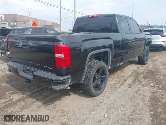 ✅ 2018 GMC Sierra 1500 • VIN: 1GTV2LEC0JZ359155 • Лот: 43235382. Опубликован ранее на IAAI с пробегом 94 481 миль. Бесплатный доступ к архиву аукционных продаж из США и подробный отчёт об истории автомобиля на DreamBid. Изображение 4.