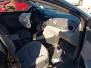 ✅ 2018 Hyundai Elantra SEL • VIN: 5NPD84LF5JH290967 • Lot: 43501788. Listed on IAAI with 76,129 mi. Free auction sales archive from the USA and detailed vehicle history report at DreamBid. Image 5.