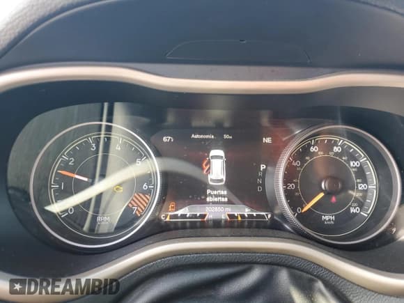 ✅ 2015 Jeep Cherokee Limited • VIN: 1C4PJMDB2FW763142 • Лот: 71401465. Опубликован ранее на Copart с пробегом 202 850 миль. Бесплатный доступ к архиву аукционных продаж из США и подробный отчёт об истории автомобиля на DreamBid. Изображение 9.