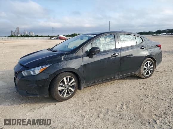 ✅ 2021 Nissan Versa SV • VIN: 3N1CN8EV2ML895715 • Lot: 56171035. Listed on Copart with 66,814 mi. Free auction sales archive from the USA and detailed vehicle history report at DreamBid. Image 1.
