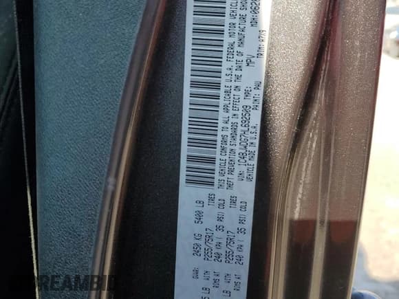 ✅ 2017 Jeep Wrangler Unlimited Sport • VIN: 1C4BJWDG7HL692509 • Lot: 87087825. Wystawiony na Copart z przebiegiem 101 537 mil. Bezpłatny archiwum sprzedaży aukcyjnych z USA i szczegółowy raport historii pojazdu na DreamBid. Zdjęcie 13.