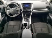 ✅ 2019 Mitsubishi Eclipse Cross ES • VIN: JA4AT3AA7KZ046213 • Лот: 56300285. Опубликован ранее на Copart с пробегом 97 789 миль. Бесплатный доступ к архиву аукционных продаж из США и подробный отчёт об истории автомобиля на DreamBid. Изображение 8.