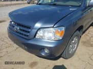 ✅ 2007 Toyota Highlander • VIN: JTEGP21A770143658 • Lot: 42053593. Wystawiony na IAAI z przebiegiem 189 980 mil. Bezpłatny archiwum sprzedaży aukcyjnych z USA i szczegółowy raport historii pojazdu na DreamBid. Zdjęcie 18.