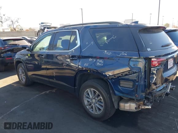 ✅ 2023 Chevrolet Traverse LT Cloth • VIN: 1GNERGKW2PJ114907 • Лот: 43793901. Опубликован ранее на IAAI с пробегом 38 705 миль. Бесплатный доступ к архиву аукционных продаж из США и подробный отчёт об истории автомобиля на DreamBid. Изображение 15.