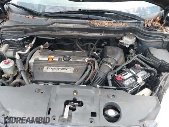 ✅ 2008 Honda CR-V LX • VIN: JHLRE48388C023960 • Lot: 43394160. Wystawiony na IAAI z przebiegiem 205 847 mil. Bezpłatny archiwum sprzedaży aukcyjnych z USA i szczegółowy raport historii pojazdu na DreamBid. Zdjęcie 10.