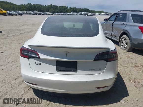 ✅ 2022 Tesla Model 3 Performance • VIN: 5YJ3E1ECXNF263791 • Лот: 43083174. Опубликован ранее на IAAI с пробегом 47 467 миль. Бесплатный доступ к архиву аукционных продаж из США и подробный отчёт об истории автомобиля на DreamBid. Изображение 16.