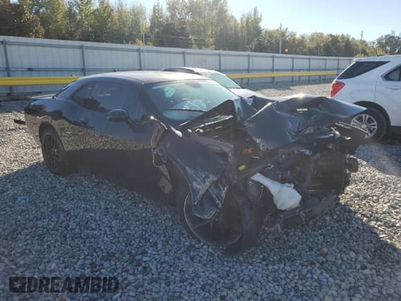 ✅ 2022 Dodge Challenger GT • VIN: 2C3CDZJG6NH227184 • Lot: 90342365. Listed on Copart with 31,938 mi. Free auction sales archive from the USA and detailed vehicle history report at DreamBid. Image 4.