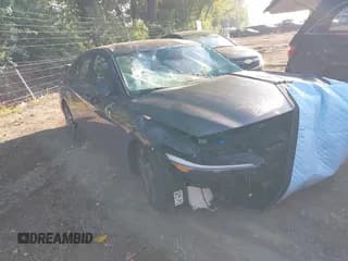 ✅ 2025 Hyundai Elantra SEL Convenience • VIN: KMHLS4DG6SU879453 • Лот: 42921290. Опубликован ранее на IAAI с пробегом 5 062 миль. Бесплатный доступ к архиву аукционных продаж из США и подробный отчёт об истории автомобиля на DreamBid. Изображение 1.