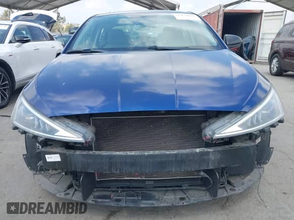 2019 Hyundai Elantra SE с VIN 5NPD74LF1KH456714, выставлен на аукционе IAAI как лот 43175653 с пробегом 63 553 миль миль и . История ставок и продаж доступна на DreamBid. Изображение 13.