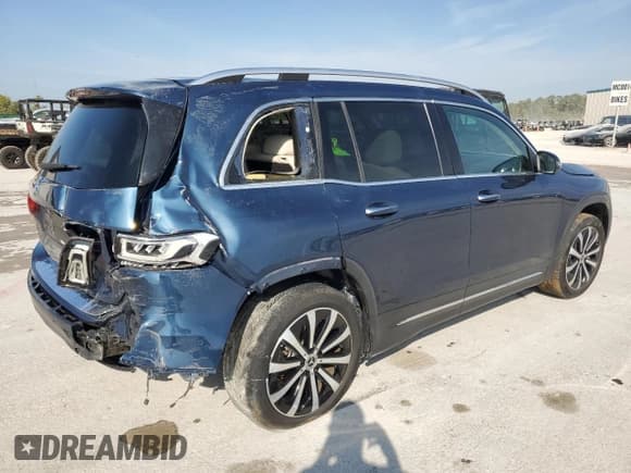 ✅ 2022 Mercedes-Benz GLB 250 • VIN: W1N4M4GBXNW239864 • Лот: 86296405. Опубликован ранее на Copart с пробегом 25 649 миль. Бесплатный доступ к архиву аукционных продаж из США и подробный отчёт об истории автомобиля на DreamBid. Изображение 3.