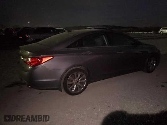✅ 2012 Hyundai Sonata SE • VIN: 5NPEC4ABXCH419484 • Лот: 92595555. Опубликован ранее на Copart с пробегом Не указан. Бесплатный доступ к архиву аукционных продаж из США и подробный отчёт об истории автомобиля на DreamBid. Изображение 3.