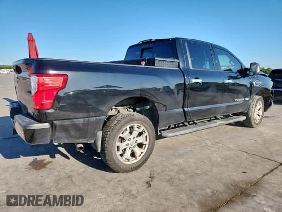 ✅ 2017 Nissan Titan SV • VIN: 1N6AA1F22HN549081 • Лот: 71369845. Опубликован ранее на Copart с пробегом 113 843 миль. Бесплатный доступ к архиву аукционных продаж из США и подробный отчёт об истории автомобиля на DreamBid. Изображение 3.