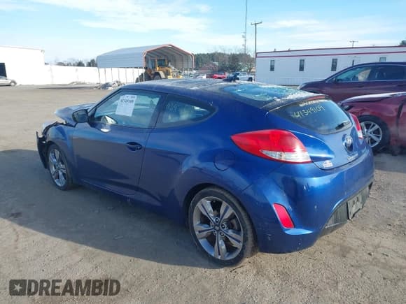 ✅ 2016 Hyundai Veloster • VIN: KMHTC6AD8GU261710 • Lot: 41349109. Wystawiony na IAAI z przebiegiem 96 750 mil. Bezpłatny archiwum sprzedaży aukcyjnych z USA i szczegółowy raport historii pojazdu na DreamBid. Zdjęcie 3.
