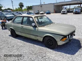 ✅ 1982 BMW 3 Series • VIN: WBAAG3307C8378851 • Лот: 51143965. Опубликован ранее на Copart с пробегом 101 449 миль. Бесплатный доступ к архиву аукционных продаж из США и подробный отчёт об истории автомобиля на DreamBid. Изображение 4.