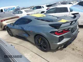 2022 Chevrolet Corvette 3LT z VIN 1G1YC2D41N5102316, wystawiony jako Copart lot #73946904 z przebiegiem Nie podano mil oraz Szkoda całkowita • Salvage title. Historia ofert i sprzedaży dostępna na DreamBid. Obrazek 2.