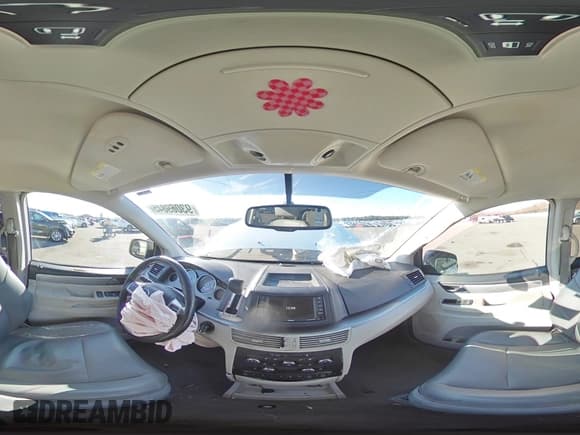 ✅ 2011 Volkswagen Routan SE • VIN: 2V4RW3DG7BR740318 • Lot: 93069845. Listed on Copart with 262,581 mi. Free auction sales archive from the USA and detailed vehicle history report at DreamBid. Image 16.