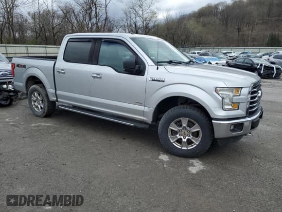 ✅ 2015 Ford F-150 XLT • VIN: 1FTEW1EG1FFB21447 • Lot: 53320045. Listed on Copart with 139,453 mi. Free auction sales archive from the USA and detailed vehicle history report at DreamBid. Image 4.