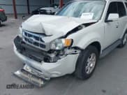 ✅ 2012 Ford Escape Limited • VIN: 1FMCU0E78CKC37072 • Lot: 42640774. Wystawiony na IAAI z przebiegiem 139 816 mil. Bezpłatny archiwum sprzedaży aukcyjnych z USA i szczegółowy raport historii pojazdu na DreamBid. Zdjęcie 17.