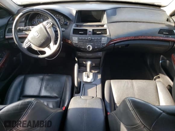 ✅ 2010 Honda Crosstour EX-L • VIN: 5J6TF2H53AL007137 • Лот: 61832085. Опубликован ранее на Copart с пробегом 166 000 миль. Бесплатный доступ к архиву аукционных продаж из США и подробный отчёт об истории автомобиля на DreamBid. Изображение 8.