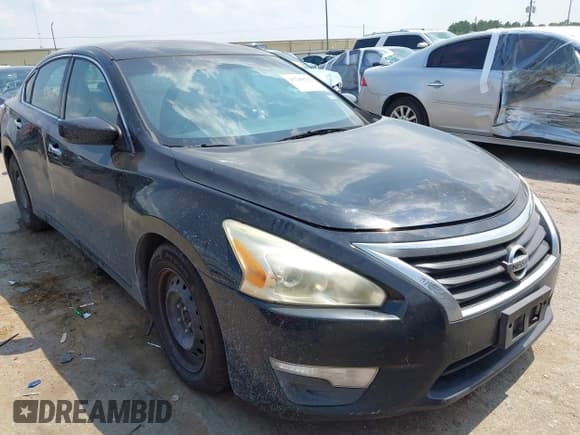 ✅ 2014 Nissan Altima SL • VIN: 1N4AL3AP0EN339429 • Lot: 43249922. Wystawiony na IAAI z przebiegiem 239 101 mil. Bezpłatny archiwum sprzedaży aukcyjnych z USA i szczegółowy raport historii pojazdu na DreamBid. Zdjęcie 1.