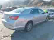 2014 Chevrolet Malibu LT z VIN 1G11E5SL9EF297650, wystawiony jako IAAI lot #43390723 z przebiegiem 297 680 mil mil oraz . Historia ofert i sprzedaży dostępna na DreamBid. Obrazek 4.