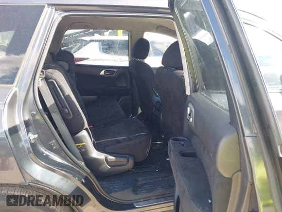 ✅ 2014 Nissan Pathfinder SL • VIN: 5N1AR2MN3EC708904 • Lot: 43672870. Listed on IAAI with 212,105 mi. Free auction sales archive from the USA and detailed vehicle history report at DreamBid. Image 8.