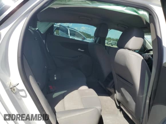 ✅ 2015 Chevrolet Impala LS • VIN: 2G11Z5SL8F9107366 • Лот: 84011835. Опубликован ранее на Copart с пробегом 115 686 миль. Бесплатный доступ к архиву аукционных продаж из США и подробный отчёт об истории автомобиля на DreamBid. Изображение 10.