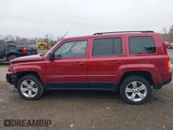 ✅ 2014 Jeep Patriot Latitude • VIN: 1C4NJRFB6ED629861 • Лот: 43759274. Опубликован ранее на IAAI с пробегом 80 159 миль. Бесплатный доступ к архиву аукционных продаж из США и подробный отчёт об истории автомобиля на DreamBid. Изображение 15.