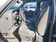 ✅ 2005 Chevrolet Silverado 2500HD LT • VIN: 1GCHK29U15E178850 • Lot: 48474565. Listed on Copart with 131,891 mi. Free auction sales archive from the USA and detailed vehicle history report at DreamBid. Image 7.