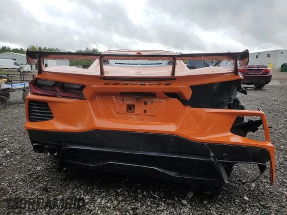 ✅ 2023 Chevrolet Corvette 2LT • VIN: 1G1YB2D42P5109068 • Lot: 69297175. Listed on Copart with 16,199 mi. Free auction sales archive from the USA and detailed vehicle history report at DreamBid. Image 6.