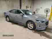 2021 Hyundai Sonata SE z VIN 5NPEG4JA2MH114851, wystawiony jako Copart lot #63607935 z przebiegiem 72 107 mil mil oraz Czysty tytuł • Clean title. Historia ofert i sprzedaży dostępna na DreamBid. Obrazek 4.