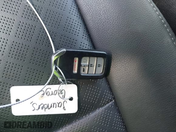 ✅ 2021 Honda Passport EX-L • VIN: 5FNYF8H59MB031013 • Lot: 41998552. Listed on IAAI with 25,618 mi. Free auction sales archive from the USA and detailed vehicle history report at DreamBid. Image 11.