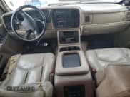 ✅ 2006 Chevrolet Suburban Z71 • VIN: 3GNFK16Z96G116406 • Лот: 73940454. Опубликован ранее на Copart с пробегом 207 087 миль. Бесплатный доступ к архиву аукционных продаж из США и подробный отчёт об истории автомобиля на DreamBid. Изображение 8.