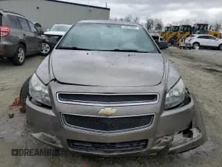 ✅ 2012 Chevrolet Malibu 1LS • VIN: 1G1ZB5E08CF262205 • Lot: 44679684. Listed on Copart with 204,175 mi. Free auction sales archive from the USA and detailed vehicle history report at DreamBid. Image 5.