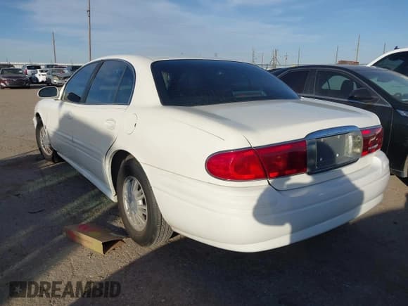 ✅ 2003 Buick LeSabre Custom • VIN: 1G4HP52K334125948 • Lot: 43704597. Wystawiony na IAAI z przebiegiem 125 484 mil. Bezpłatny archiwum sprzedaży aukcyjnych z USA i szczegółowy raport historii pojazdu na DreamBid. Zdjęcie 3.