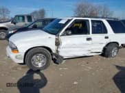 ✅ 2001 Chevrolet Blazer LT • VIN: 1GNDT13W312156772 • Lot: 41826929. Wystawiony na IAAI z przebiegiem 195 474 mil. Bezpłatny archiwum sprzedaży aukcyjnych z USA i szczegółowy raport historii pojazdu na DreamBid. Zdjęcie 6.