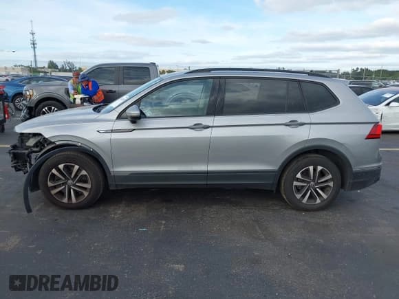 ✅ 2023 Volkswagen Tiguan S • VIN: 3VVRB7AX2PM054656 • Lot: 43660280. Listed on IAAI with 38,934 mi. Free auction sales archive from the USA and detailed vehicle history report at DreamBid. Image 15.