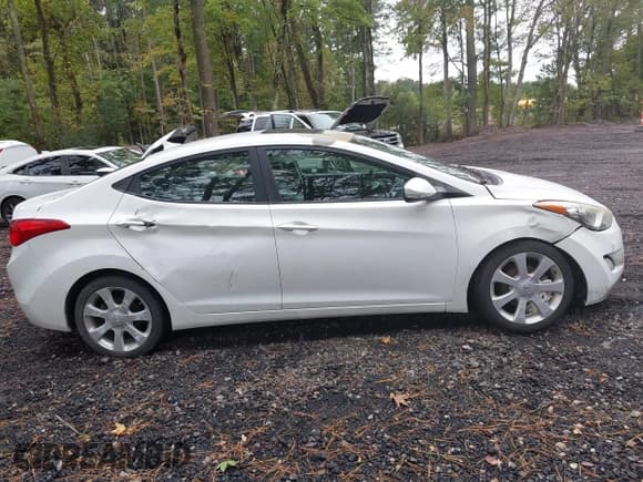 ✅ 2013 Hyundai Elantra GLS • VIN: 5NPDH4AE7DH204122 • Лот: 43445172. Опубликован ранее на IAAI с пробегом 190 185 миль. Бесплатный доступ к архиву аукционных продаж из США и подробный отчёт об истории автомобиля на DreamBid. Изображение 13.