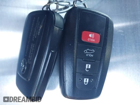 ✅ 2021 Toyota Highlander XSE • VIN: 5TDJZRAH6MS083116 • Lot: 43610147. Listed on IAAI with 87,661 mi. Free auction sales archive from the USA and detailed vehicle history report at DreamBid. Image 11.