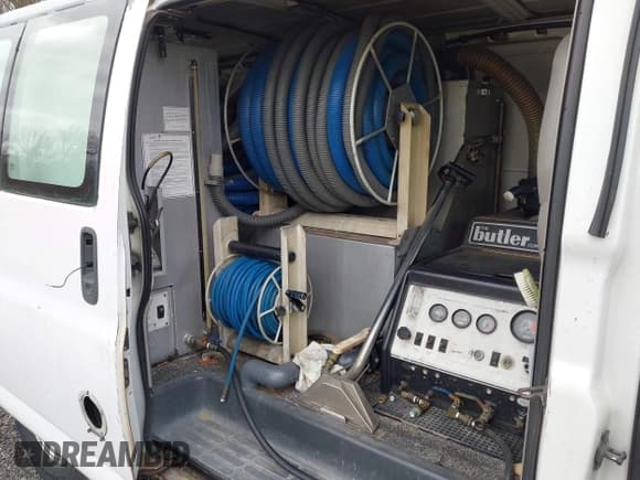 ✅ 1998 GMC Savana • VIN: 1GTHG35R0W1039505 • Lot: 43734108. Wystawiony na IAAI z przebiegiem 185 217 mil. Bezpłatny archiwum sprzedaży aukcyjnych z USA i szczegółowy raport historii pojazdu na DreamBid. Zdjęcie 8.