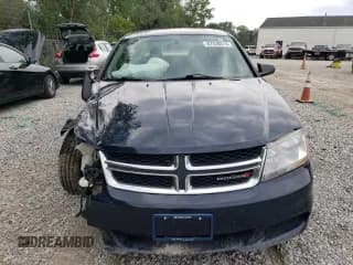 ✅ 2013 Dodge Avenger SE • VIN: 1C3CDZAB0DN573127 • Лот: 67438614. Опубликован ранее на Copart с пробегом 91 227 миль. Бесплатный доступ к архиву аукционных продаж из США и подробный отчёт об истории автомобиля на DreamBid. Изображение 5.