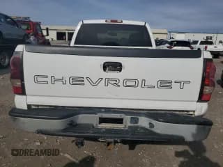 ✅ 2004 Chevrolet Silverado 1500 LS • VIN: 1GCEC14V04Z232513 • Лот: 82531194. Опубликован ранее на Copart с пробегом Не указан. Бесплатный доступ к архиву аукционных продаж из США и подробный отчёт об истории автомобиля на DreamBid. Изображение 6.