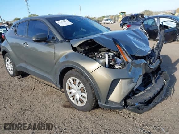 ✅ 2021 Toyota C-HR LE • VIN: NMTKHMBX1MR121947 • Lot: 43426865. Listed on IAAI with 24,545 mi. Free auction sales archive from the USA and detailed vehicle history report at DreamBid. Image 1.