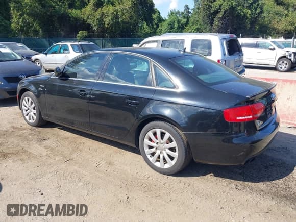 ✅ 2010 Audi A4 Premium Plus • VIN: WAUFFAFL4AN063426 • Lot: 43149277. Listed on IAAI with 188,114 mi. Free auction sales archive from the USA and detailed vehicle history report at DreamBid. Image 3.