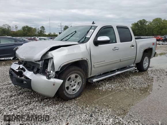 ✅ 2010 Chevrolet Silverado 1500 LT • VIN: 3GCRKSEA8AG255748 • Lot: 73339524. Listed on Copart with Not provided. Free auction sales archive from the USA and detailed vehicle history report at DreamBid. Image 1.