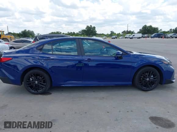 2025 Toyota Camry LE с VIN 4T1DAACK2SU165184, выставлен на аукционе IAAI как лот 42970238 с пробегом 660 миль миль и . История ставок и продаж доступна на DreamBid. Изображение 14.