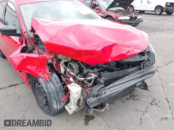 ✅ 2012 Volkswagen Jetta S • VIN: 3VW2K7AJ6CM384562 • Lot: 42257600. Wystawiony na IAAI z przebiegiem 152 723 mil. Bezpłatny archiwum sprzedaży aukcyjnych z USA i szczegółowy raport historii pojazdu na DreamBid. Zdjęcie 6.