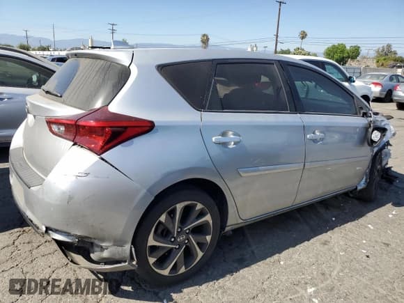 ✅ 2016 Scion iM • VIN: JTNKARJE4GJ511375 • Lot: 61460084. Wystawiony na Copart z przebiegiem Nie podano. Bezpłatny archiwum sprzedaży aukcyjnych z USA i szczegółowy raport historii pojazdu na DreamBid. Zdjęcie 3.